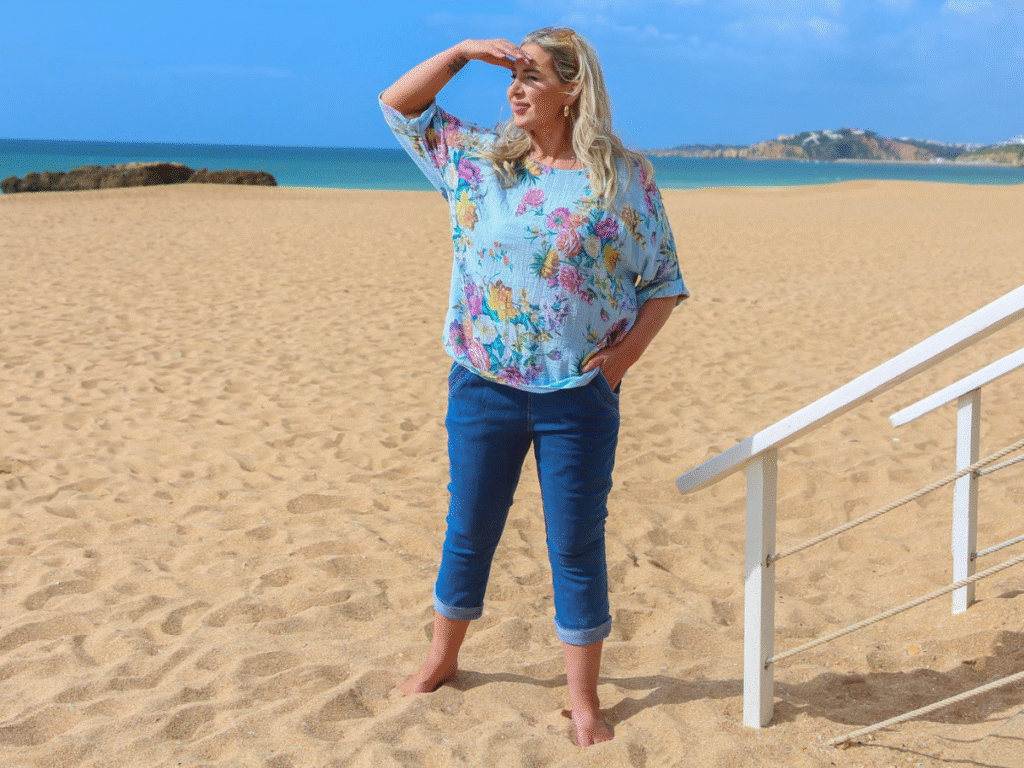 Image of Annie Cropped Coco Jeans