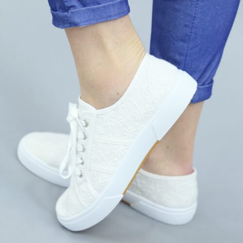 Broderie Anglaise Pump - White
