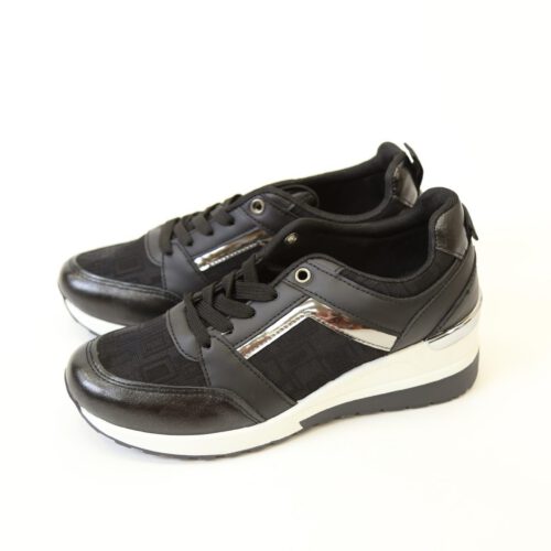 Eliza Wedge Trainer